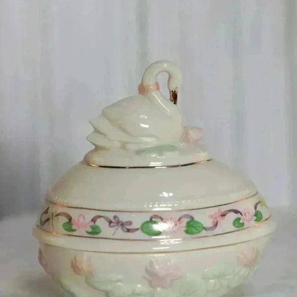 Lenox 2001 The Swan Easter Egg Lidded Trinket Box Limited Edition - Picture 2 of 10